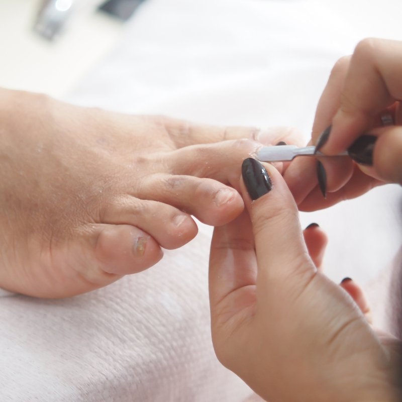 Professional Manicure and Pedicure Services in Kanpur